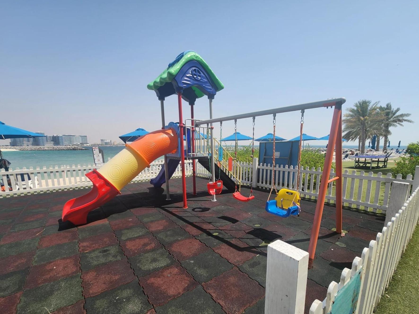 Marjan Island Beautiful Apartment Sea Side View Beach Luxury Rooms Ras Al Khaimah Uae المظهر الخارجي الصورة